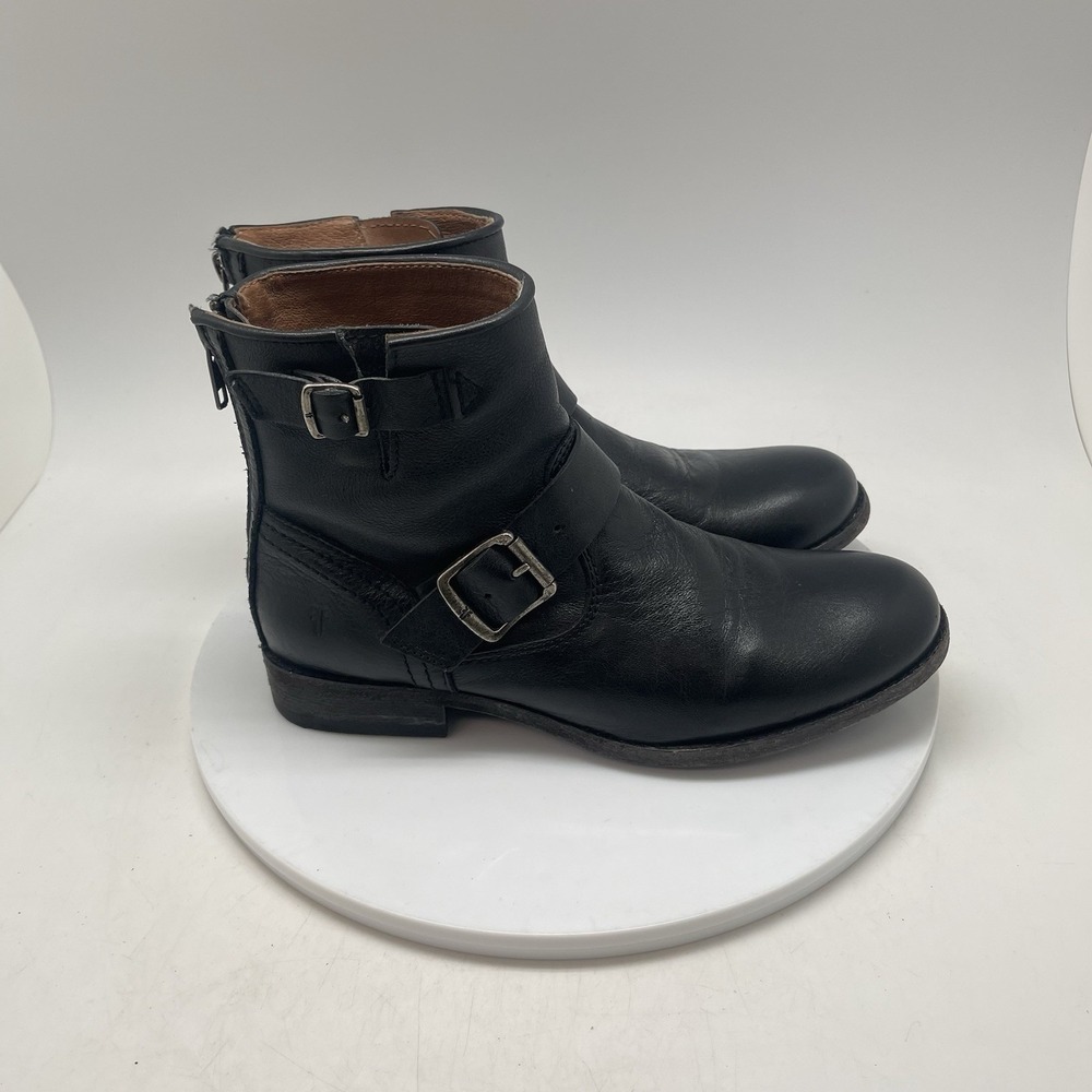 Frye Tyler Engineer Boots Womens 7 B Black Leather Ankle Moto Zipper Buckle